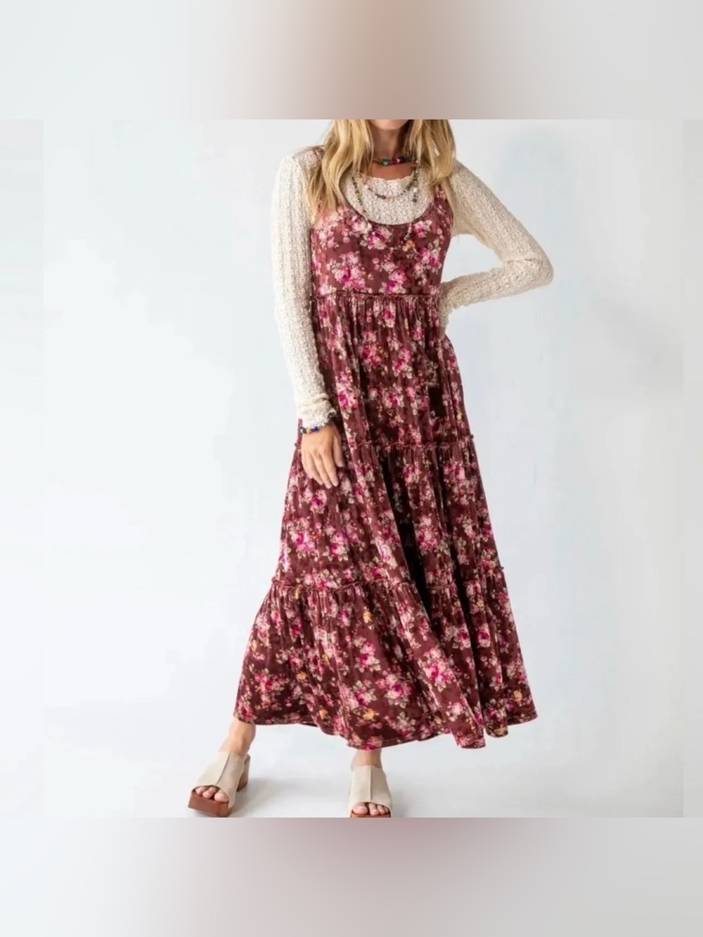 NATURAL LIFE KARLIE VELVET
MAXI DRESS - Picture 2 of 7